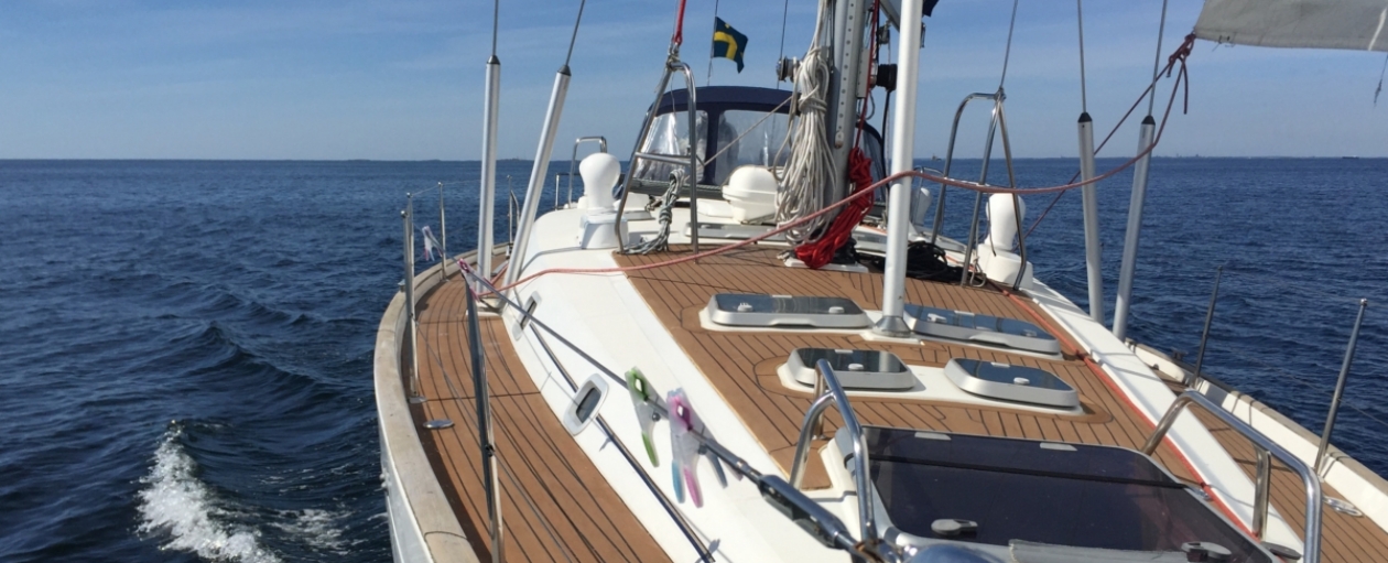 Sailing courses in Stockholm archipelago on a large 50 feet yacht